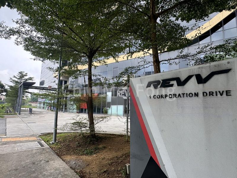 REVV: 1,200 Sq Ft Factory / Workshop (B2) for Sale: Unit 2, Foundry Industrial Estate, Foundry Road, Kenilworth - Image 4