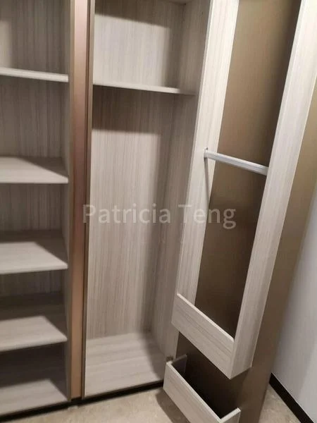 3 Bed Condo for Sale in  Royalgreen - Image 7