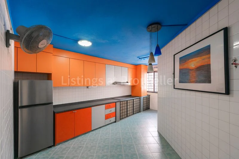 3 Room (3NG) HDB for Sale in 701 Hougang Avenue 2 - Image 6