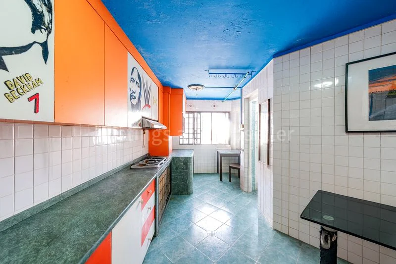 3 Room (3NG) HDB for Sale in 701 Hougang Avenue 2 - Image 7