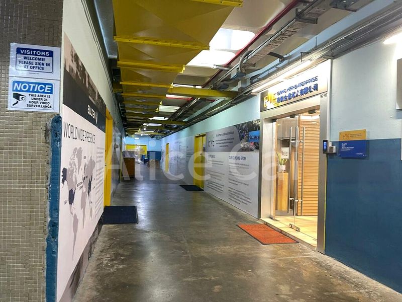 Light Industrial (B1) for Sale: Valiant Industrial Building - Image 3