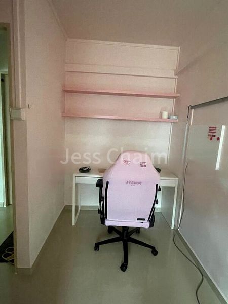 Room (HDB) for Rent in  104 Pasir Ris Street 12 - Image 16