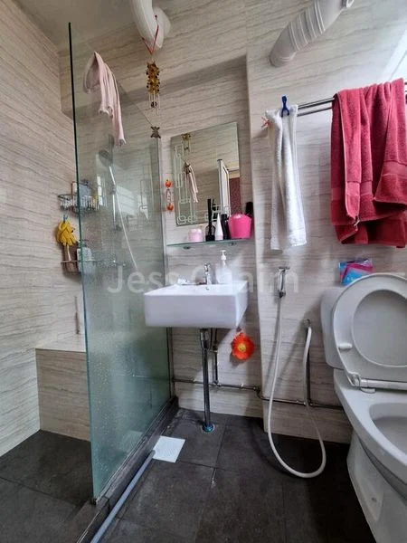 Room (HDB) for Rent in  104 Pasir Ris Street 12 - Image 11