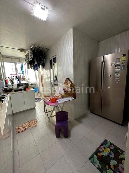 Room (HDB) for Rent in  104 Pasir Ris Street 12 - Image 5