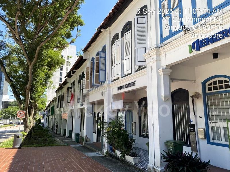 Shop / Shophouse for Rent: Cantonment Road - Image 1