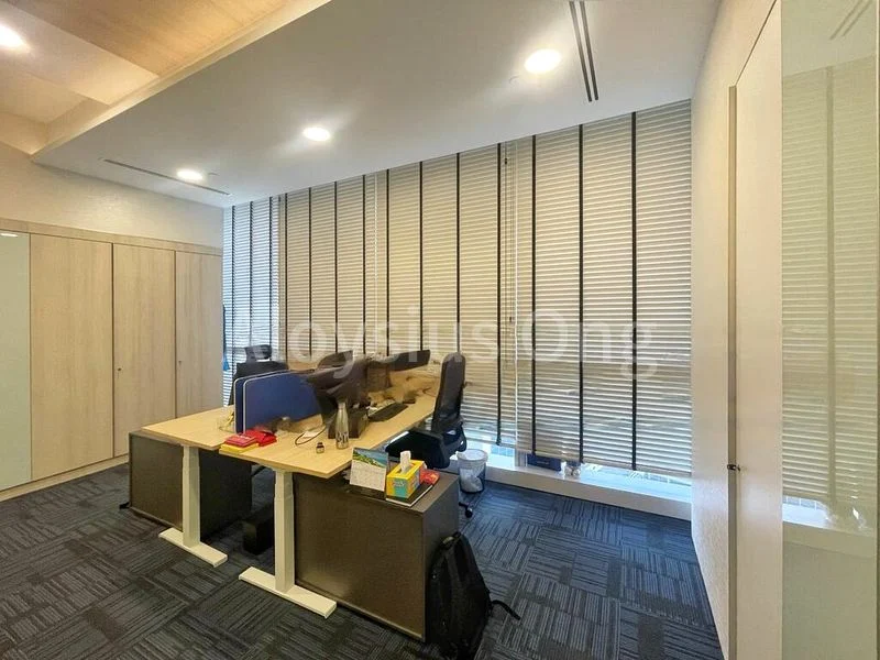 Office for Rent: SBF Center - Image 5