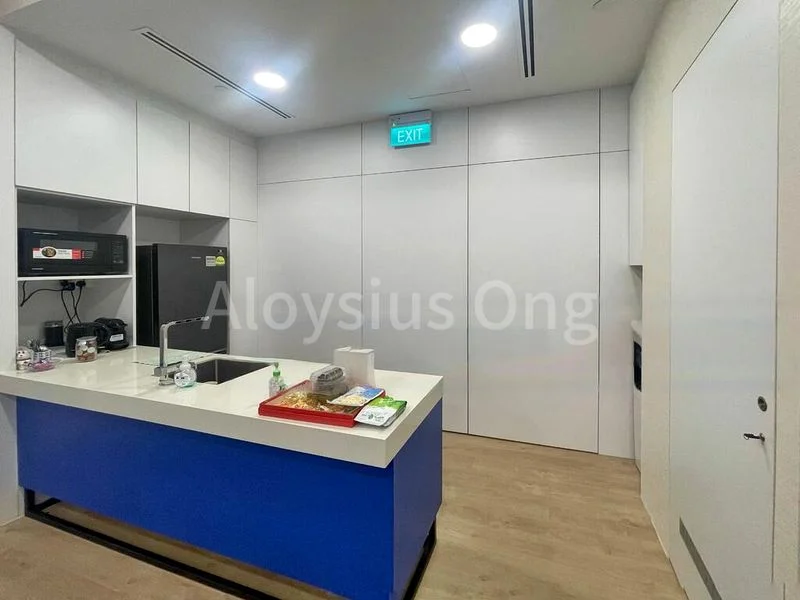 Office for Rent: SBF Center - Image 2