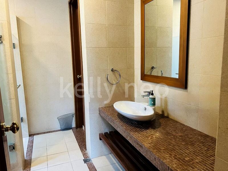 5+1 Bed Bungalow (Landed) for Rent in  Green Hill Estate - Image 18