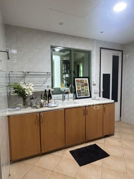 Common Room (Condo) for Rent in  The Windermere - Image 4