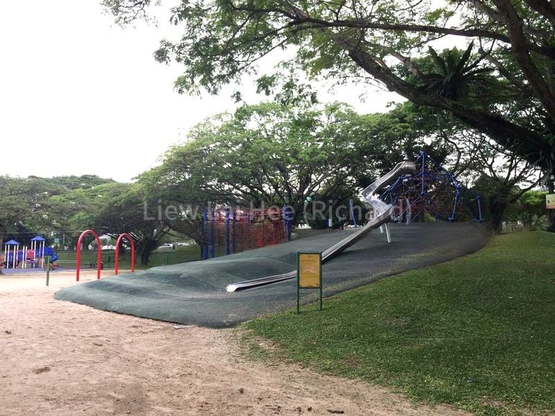5 Bed Terraced House (Landed) for Rent in Pasir Ris Beach Park - Image 4