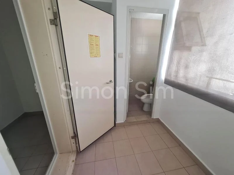 4 Bed Condo for Rent in One Saint Michael's - Image 2