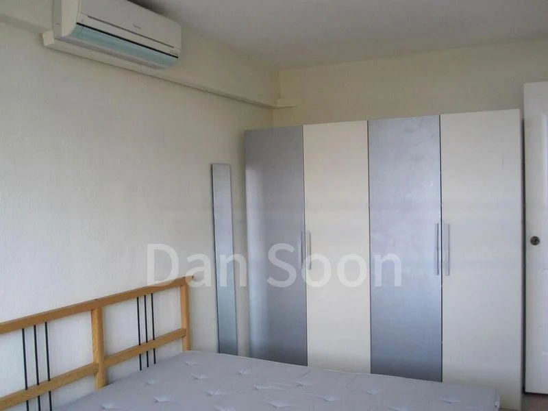 3 Room (3NG) HDB for Rent in  410 Tampines Street 41 - Image 4