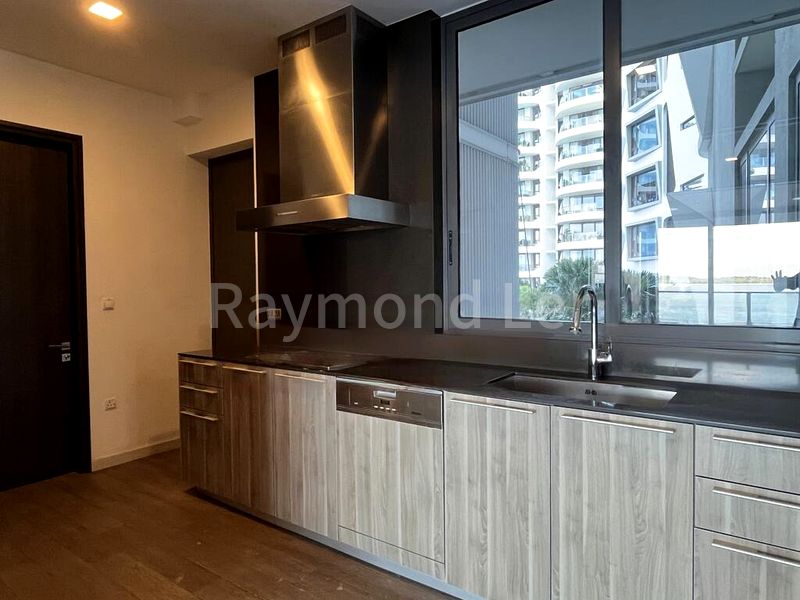 4 Bed Condo for Rent in  Cape Royale - Image 5