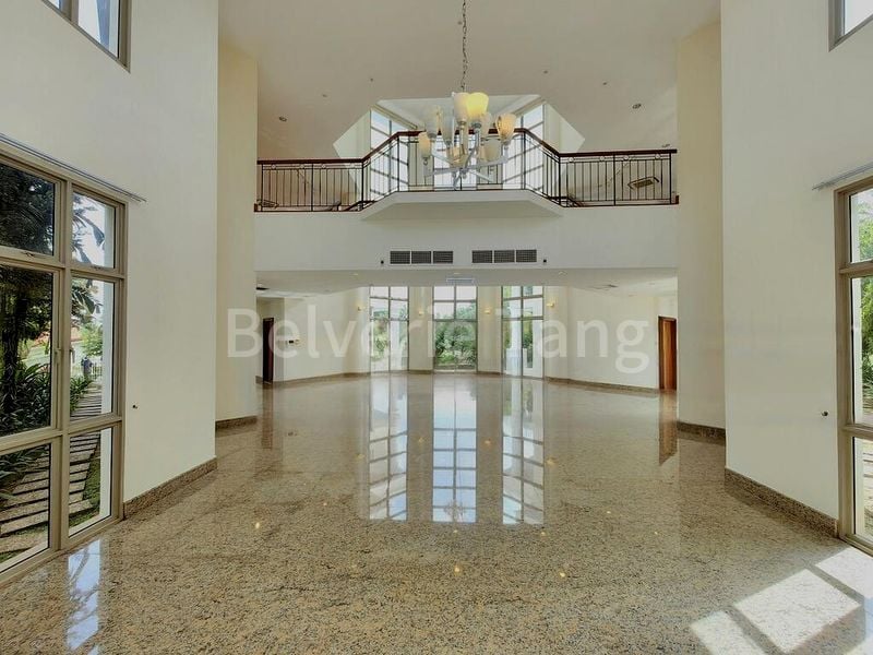 6 Bed Bungalow (Landed) for Rent in  Villas Holland - Image 1