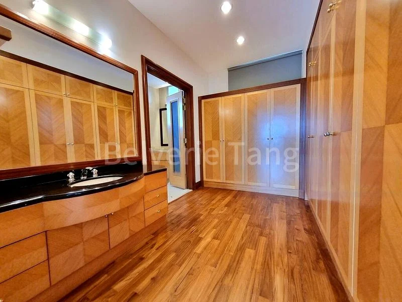 6 Bed Bungalow (Landed) for Rent in  Villas Holland - Image 14