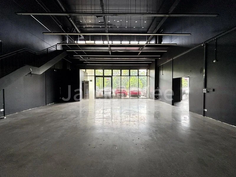 REVV: Factory / Workshop (B2) for Sale: 3,000 Sq Ft Industrial Unit, on Mill Lane, Avonmouth - Image 2