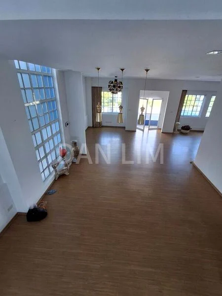 5 Bed Bungalow (Landed) for Sale in  Braddell Heights Estate - Image 7