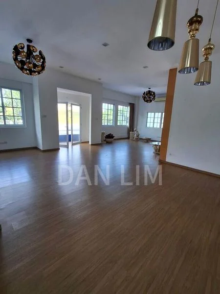 5 Bed Bungalow (Landed) for Sale in  Braddell Heights Estate - Image 14