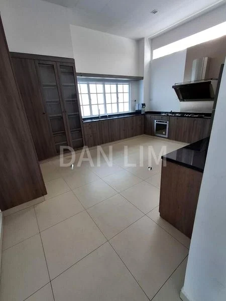 5 Bed Bungalow (Landed) for Sale in  Braddell Heights Estate - Image 5