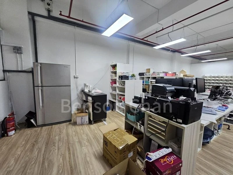 Light Industrial (B1) for Rent: 16 Kallang Place - Image 2