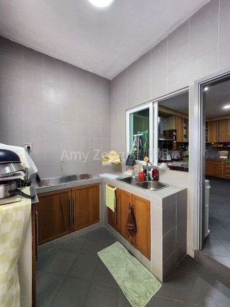 4+1 Bed Semi-Detached House (Landed) for Sale in  Tanah Merah Besar Lane - Image 7