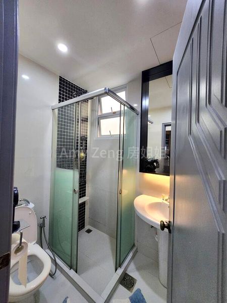 4+1 Bed Semi-Detached House (Landed) for Sale in  Tanah Merah Besar Lane - Image 16