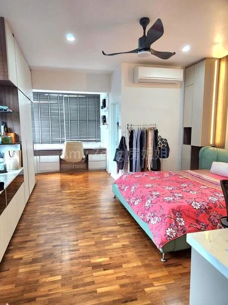 4+1 Bed Semi-Detached House (Landed) for Sale in  Tanah Merah Besar Lane - Image 10