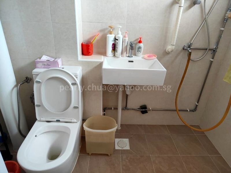 Master Room (HDB) for Rent in  439 Hougang Avenue 8 - Image 3