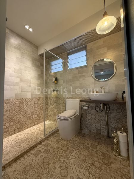 5 Room (5I) HDB for Sale in  213C Punggol Walk - Image 7