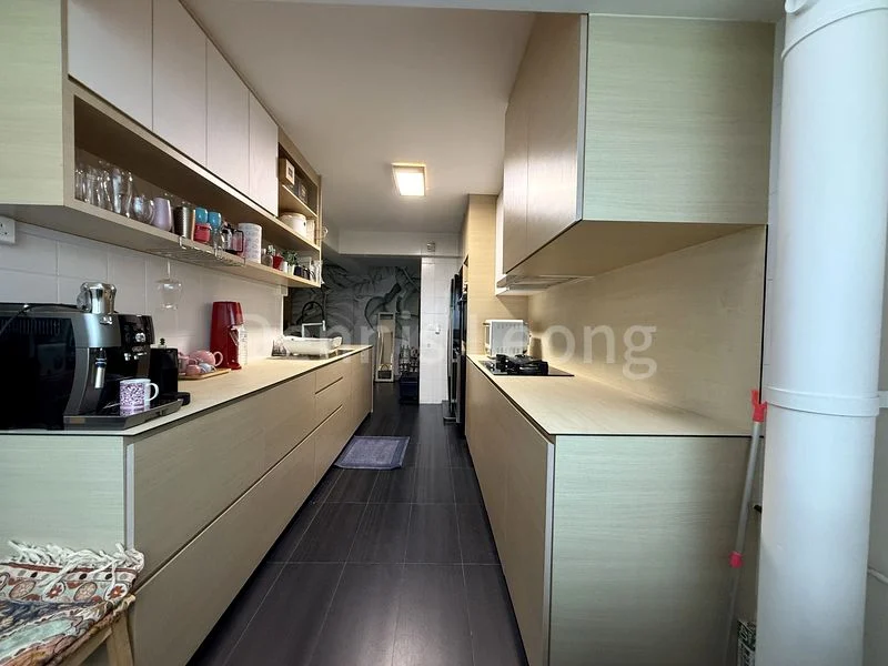 5 Room (5I) HDB for Sale in  213C Punggol Walk - Image 3