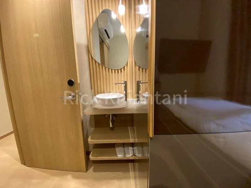 1 Bed Apartment (Condo) for Rent in  Orchard Road - Image 6