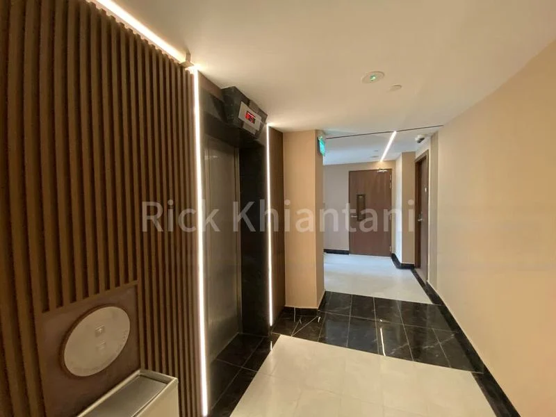 1 Bed Apartment (Condo) for Rent in  Orchard Road - Image 5