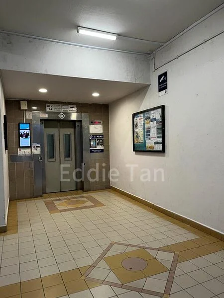 Common Room (HDB) for Rent in  44 Telok Blangah Drive - Image 3