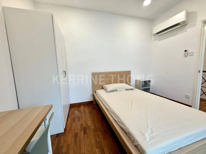 Master Room (Landed) for Rent in  Chempaka Kuning Link - Image 7