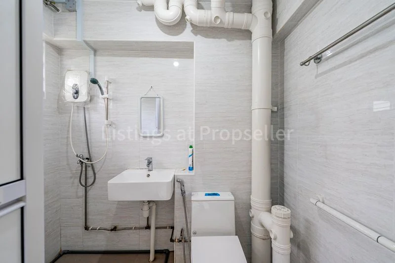 4 Room (4A) HDB for Sale in 944 Jurong West Street 91 - Image 9