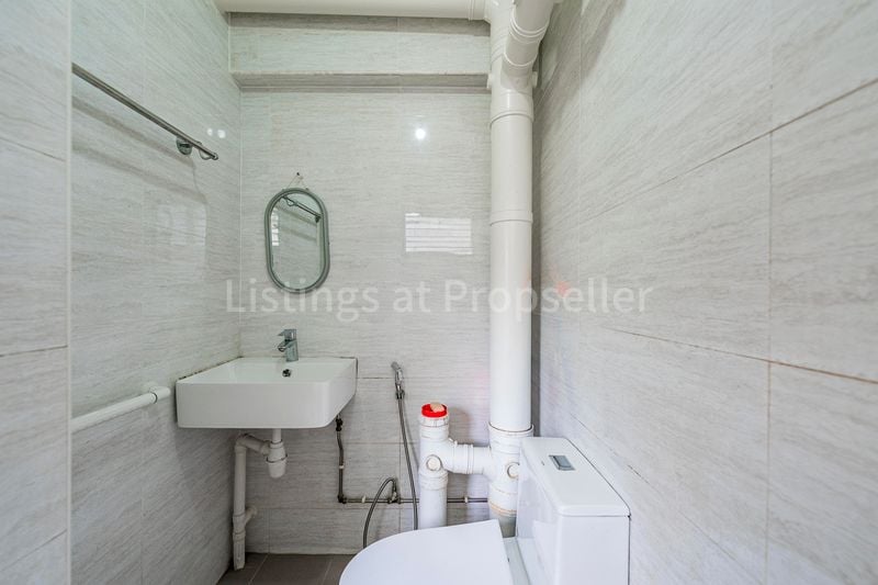 4 Room (4A) HDB for Sale in 944 Jurong West Street 91 - Image 10