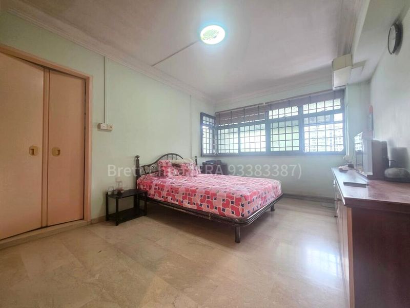 4 Room (4A) HDB for Sale in 240 Compassvale Walk - Image 7