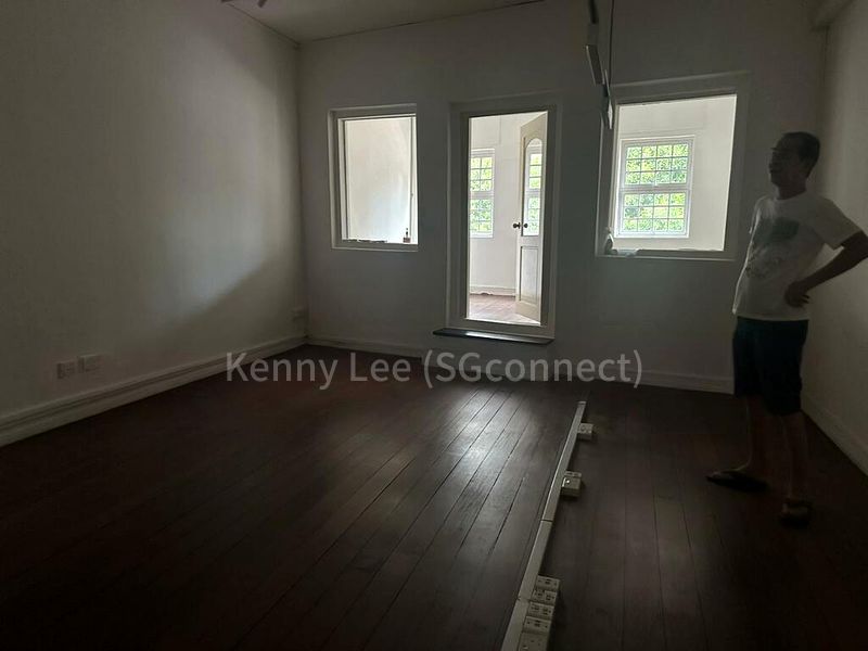 Office for Rent: South Bridge Road - Image 4