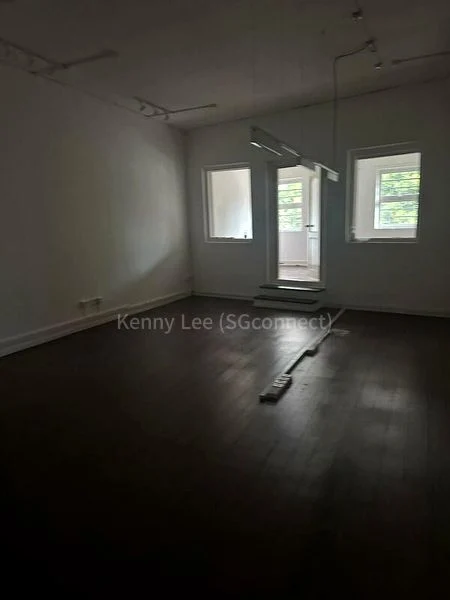 Office for Rent: South Bridge Road - Image 2