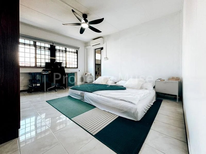 Executive HDB for Sale in  251 Pasir Ris Street 21 - Image 8