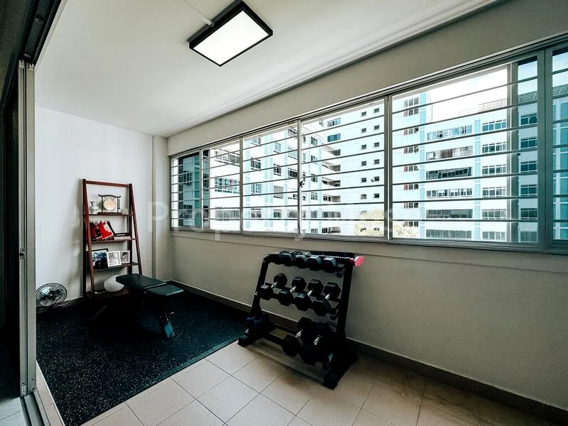 Executive HDB for Sale in  251 Pasir Ris Street 21 - Image 15