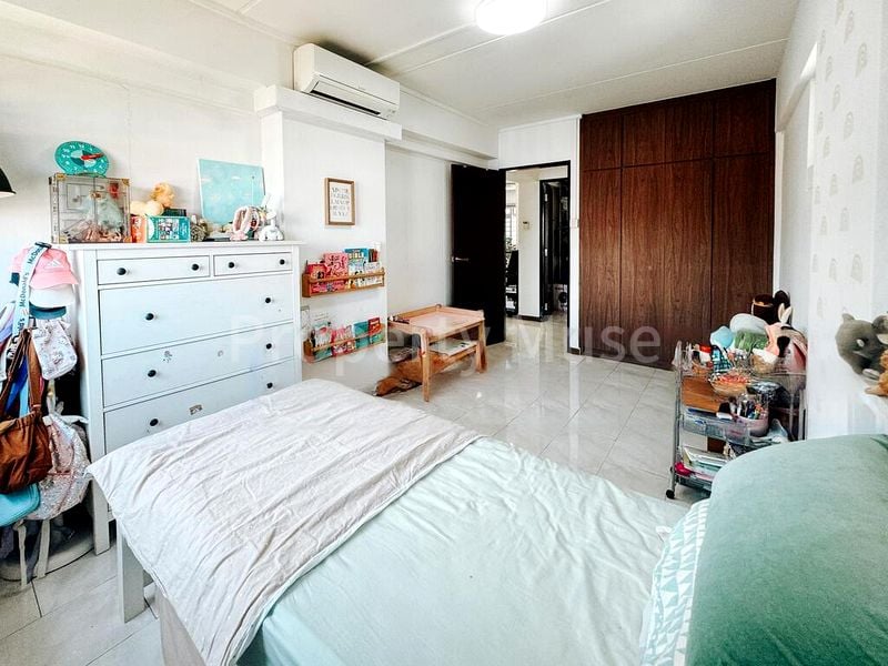 Executive HDB for Sale in  251 Pasir Ris Street 21 - Image 5