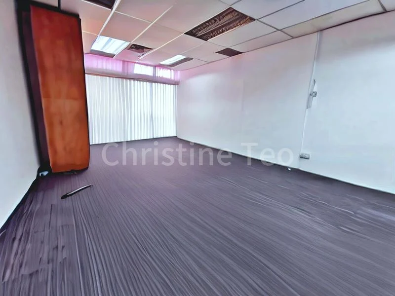 Office for Sale: The Plaza - Image 2