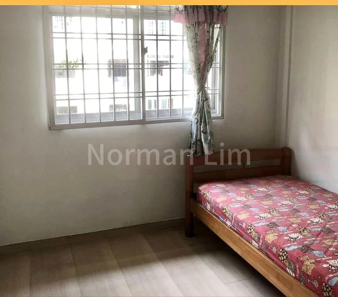 4 Room (4A) HDB for Rent in  131 Rivervale Street - Image 6