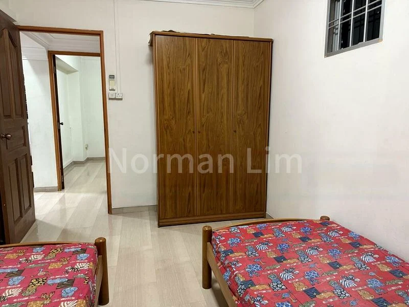 4 Room (4A) HDB for Rent in  131 Rivervale Street - Image 3