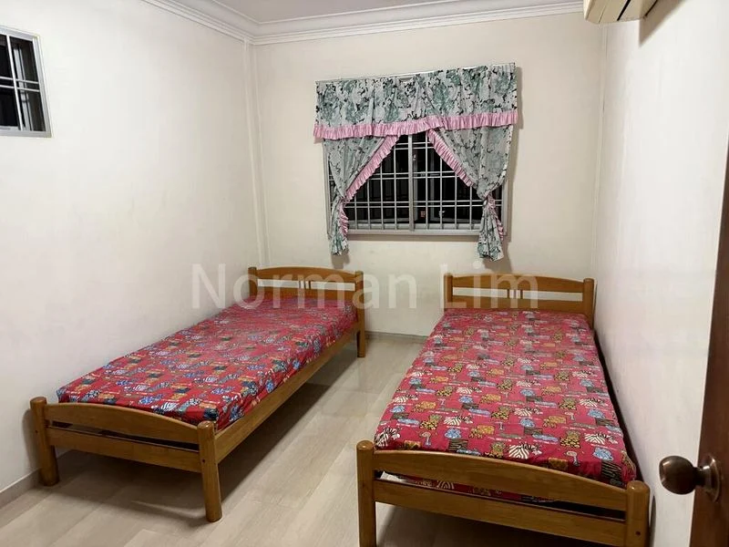 4 Room (4A) HDB for Rent in  131 Rivervale Street - Image 4