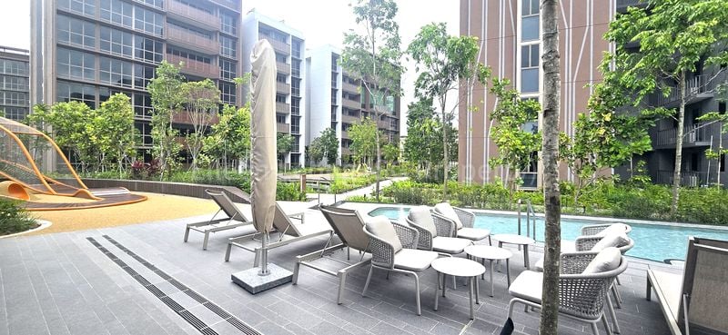 2 Bed Apartment (Condo) for Sale in  Pasir Ris 8 / Pasir Ris Mall - Image 27