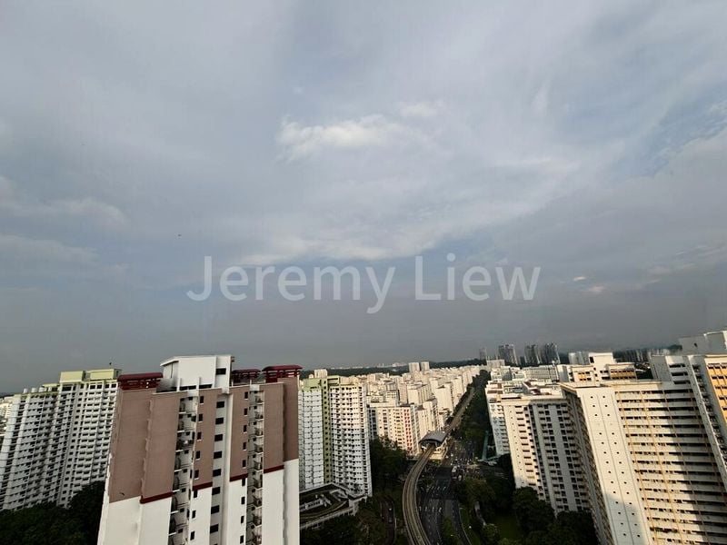 5 Bed Apartment (Condo) for Rent in  Bukit Panjang Plaza - Image 1