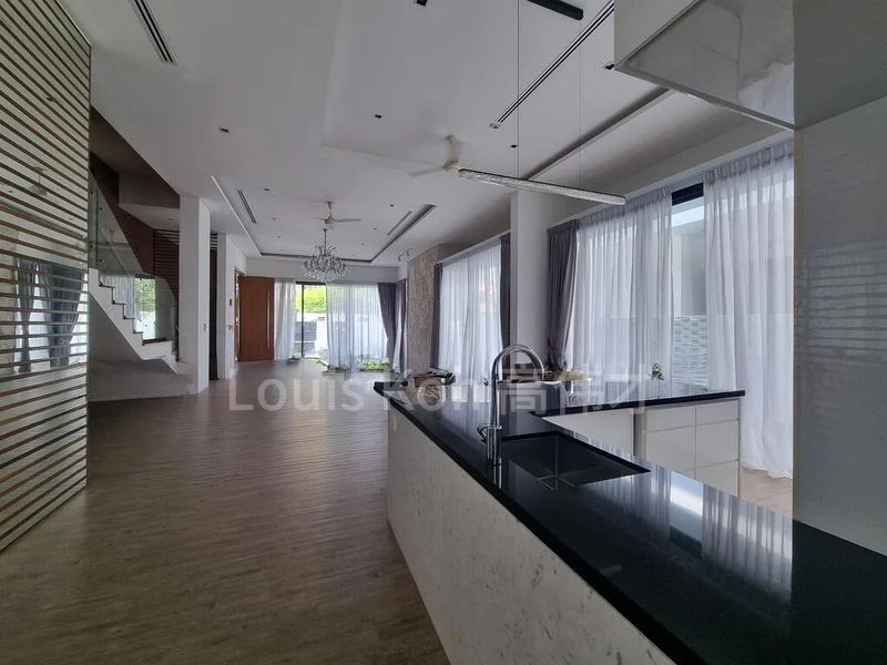 6 Bed Semi-Detached House (Landed) for Sale in  Bedokville - Image 3