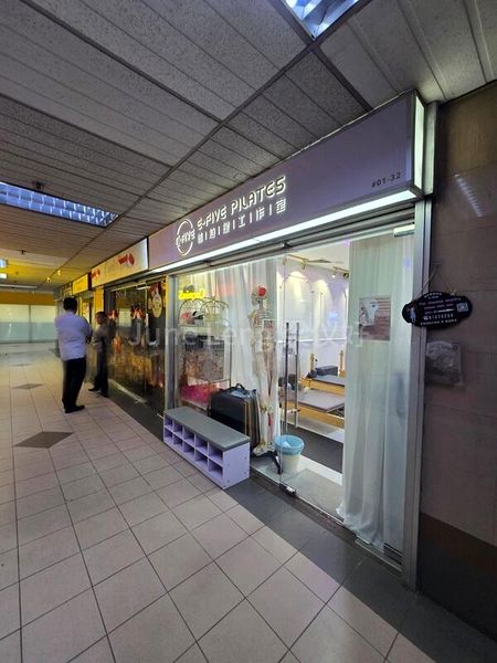 Food & Beverage for Sale: TEXTILE CENTRE - Image 4